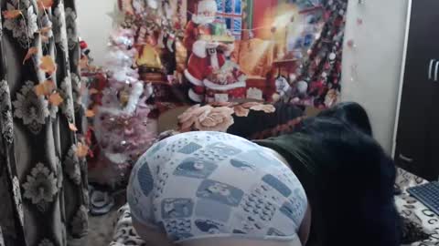 Snapshot of hugeassdevil chatting on 02/20/25, 12:41 hugeassdevil online show from 02/20/25, 12:41