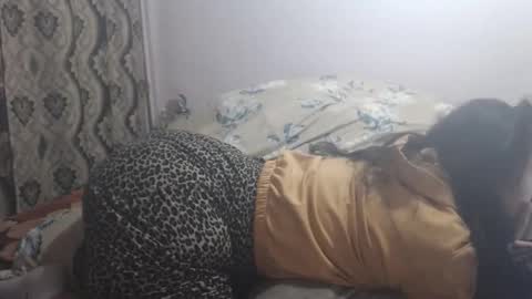 Snapshot of hugeassdevil chatting on 11/11/25, 08:36 hugeassdevil online show from 11/11/25, 08:36