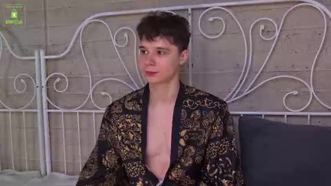 ANTHONY online show from 12/03/25, 04:31