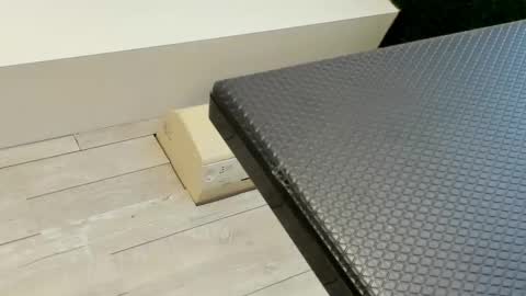 Snapshot of hugeboobserin chatting on 03/03/25, 07:32 Erin online show from 03/03/25, 07:32