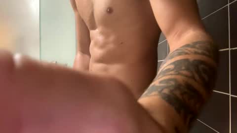 Snapshot of hugecock959448 chatting on 11/27/25, 07:32 hugecock959448 online show from 11/27/25, 07:32