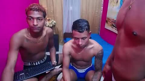 jose bigcock i like masturbate my big dick and finger my ass hole i am so hot online show from 01/16/26, 07:18