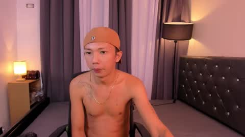 hugecock_pretty714250 online show from 11/08/25, 07:01