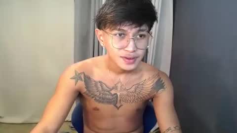 hugecockchristian online show from 09/09/25, 07:52