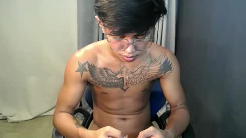 hugecockchristian online show from 09/18/25, 06:26