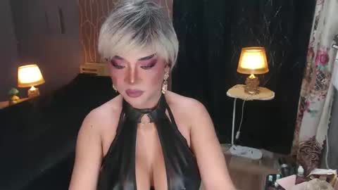 Snapshot of hugecockchristine chatting on 03/18/26, 09:29 Christine online show from 03/18/26, 09:29