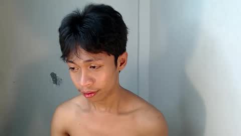 Snapshot of hugecockwayoy chatting on 09/23/25, 01:52 hugecockwayoy online show from 09/23/25, 01:52