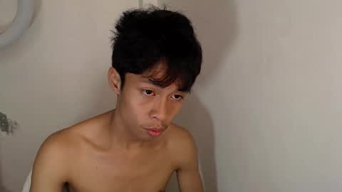 Snapshot of hugecockwayoy chatting on 09/26/25, 11:53 hugecockwayoy online show from 09/26/25, 11:53