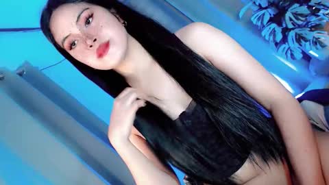 Snapshot of hugecockyanny chatting on 03/11/26, 11:22 Yhanie online show from 03/11/26, 11:22