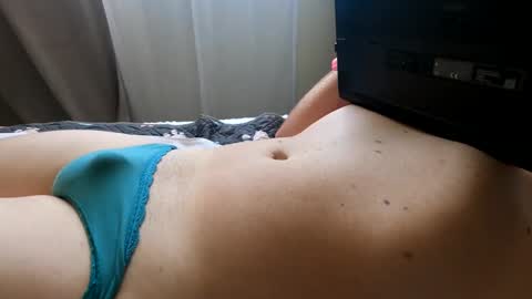 HugeCumshots online show from 09/29/25, 10:03