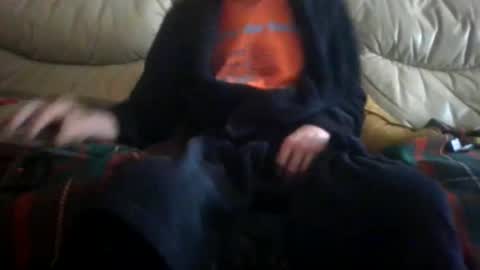 Snapshot of hugenob4u chatting on 04/15/26, 01:18 hugenob4u online show from 04/15/26, 01:18