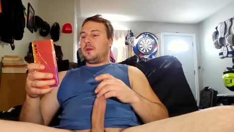 Snapshot of hugeselffacial chatting on 01/07/26, 05:37 Huge mega monster Cumsplash online show from 01/07/26, 05:37