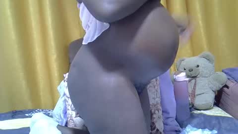 Winnie online show from 12/17/24, 06:42