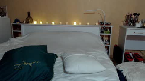 Snapshot of hugetittiesgerda chatting on 02/09/26, 10:03 Gerda online show from 02/09/26, 10:03