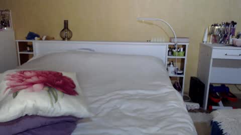 Snapshot of hugetittiesgerda chatting on 03/30/26, 12:22 Gerda online show from 03/30/26, 12:22