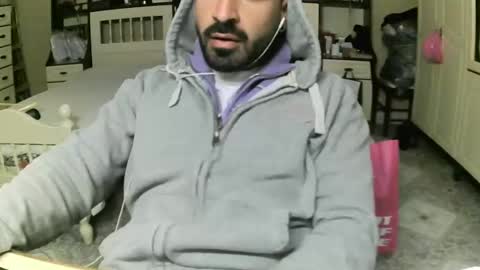 Snapshot of hugeveiny chatting on 02/18/25, 04:26 hugeveiny online show from 02/18/25, 04:26