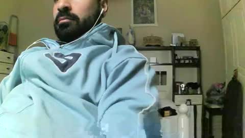 Snapshot of hugeveiny chatting on 11/27/25, 05:48 hugeveiny online show from 11/27/25, 05:48