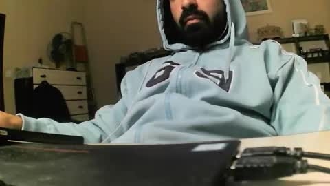 Snapshot of hugeveiny chatting on 11/28/25, 05:26 hugeveiny online show from 11/28/25, 05:26