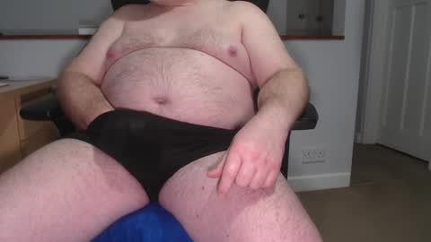 Huggie Bear online show from 02/18/25, 11:30