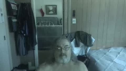 lonely huggy bear online show from 06/08/26, 03:23