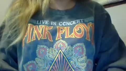 Snapshot of hugh_jannus chatting on 01/22/25, 01:31 Raleigh Hugh Jannus online show from 01/22/25, 01:31