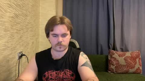 Snapshot of hugo__brad chatting on 03/26/26, 06:57 Hugo online show from 03/26/26, 06:57