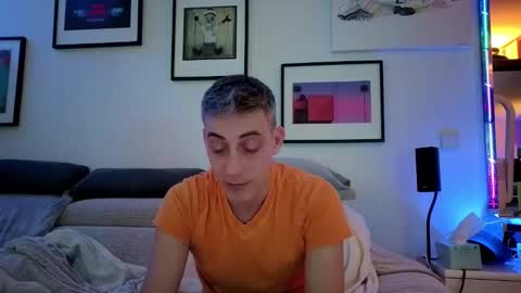 Hugo online show from 02/08/26, 09:07