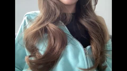 hugsandkissess online show from 11/04/25, 08:57