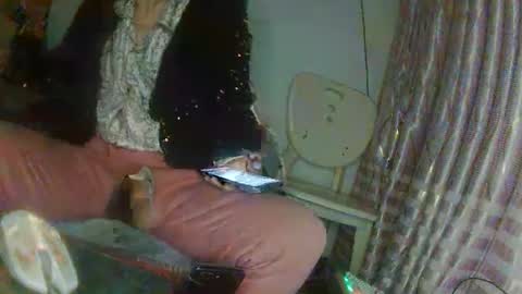 hujiajia520321431 online show from 02/16/26, 09:22