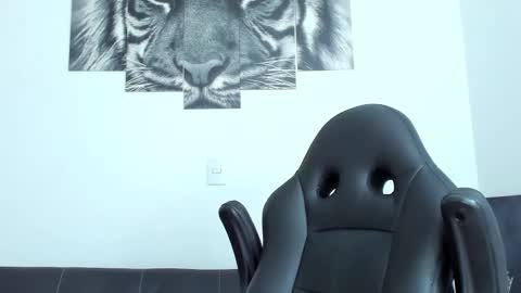 Eli online show from 09/08/25, 11:26