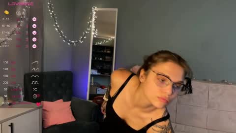 Snapshot of humblejess chatting on 04/29/26, 04:11 Jess online show from 04/29/26, 04:11