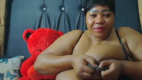 humongoustitss500929 online show from 09/27/25, 05:51