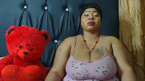 humongoustitss500929 online show from 10/01/25, 04:02