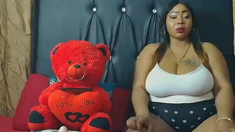 humongoustitss500929 online show from 10/14/25, 06:42