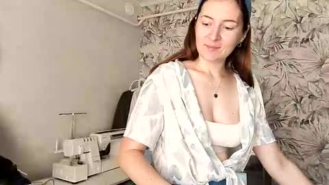 HumpyGrey online show from 10/14/25, 08:48