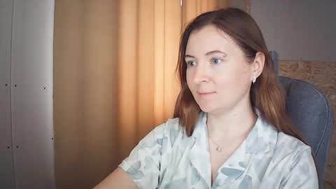 Snapshot of humpygrey chatting on 11/25/25, 05:51 HumpyGrey online show from 11/25/25, 05:51