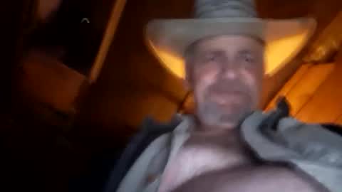 Snapshot of hung34u chatting on 10/24/25, 09:38 hung34u online show from 10/24/25, 09:38