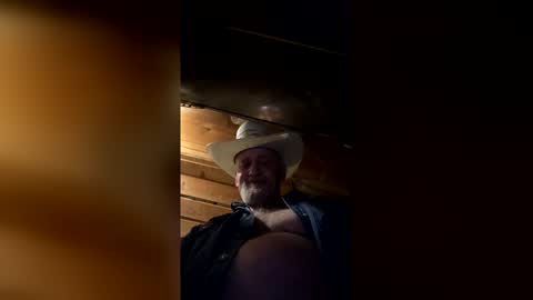 hung34u online show from 04/08/26, 08:25