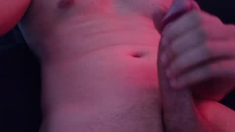 Snapshot of hung_boy6969 chatting on 04/18/26, 04:11 hung_boy6969 online show from 04/18/26, 04:11