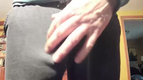 Big uncut cock dripping online show from 12/22/24, 11:09