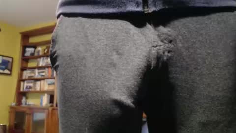 Big uncut cock dripping online show from 12/05/25, 07:10