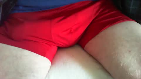 Snapshot of hungandhilarious chatting on 04/08/26, 03:34 hungandhilarious online show from 04/08/26, 03:34