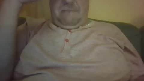 Snapshot of hungarianfatcockdady chatting on 06/08/26, 07:47 vastagfasz magyar apuci online show from 06/08/26, 07:47