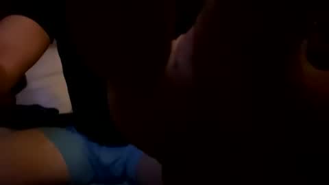 hungbwc99999 online show from 12/19/25, 09:38