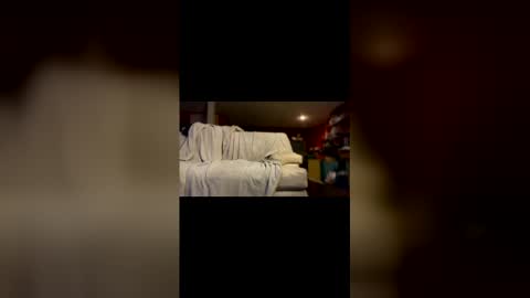 hungbwc99999 online show from 01/11/26, 07:35