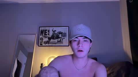 hungc0llegejock online show from 10/28/25, 01:42