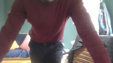 Snapshot of hunghard2004 chatting on 11/08/25, 11:10 hunghard2004 online show from 11/08/25, 11:10