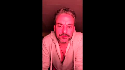 Snapshot of hungitalian40 chatting on 03/21/26, 11:30 hungitalian40 online show from 03/21/26, 11:30