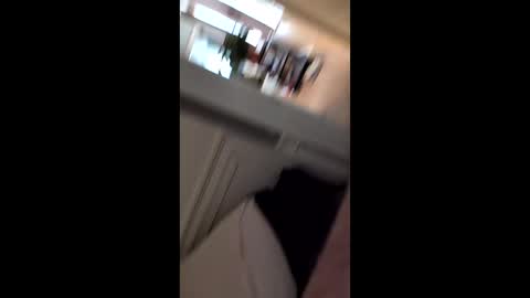 Snapshot of hungitalian40 chatting on 03/28/26, 06:51 hungitalian40 online show from 03/28/26, 06:51