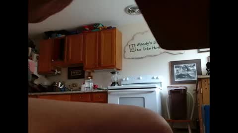Snapshot of hunglikeahorse063790 chatting on 04/23/26, 09:17 hunglikeahorse063790 online show from 04/23/26, 09:17